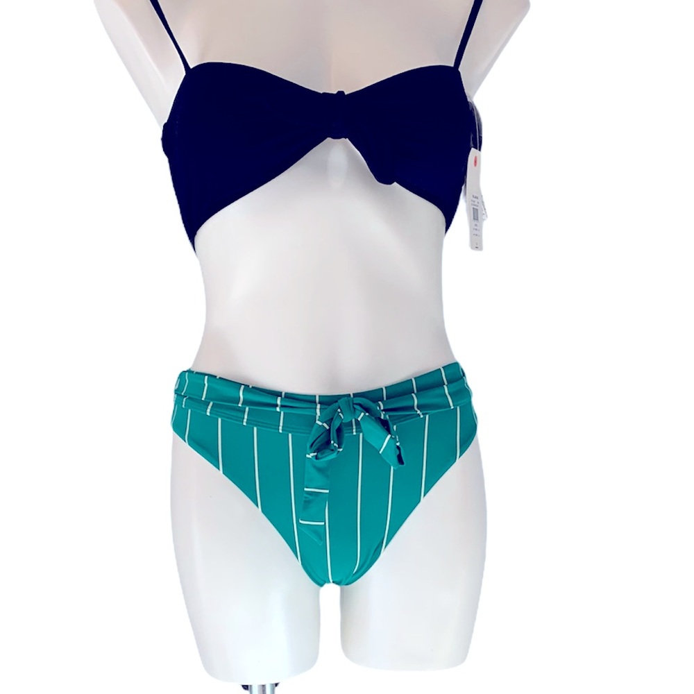 Billabong bikini bottoms - Picture 3 of 5